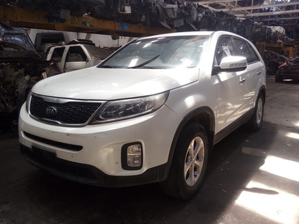  Kia SORENTO 2013    EN DESARME